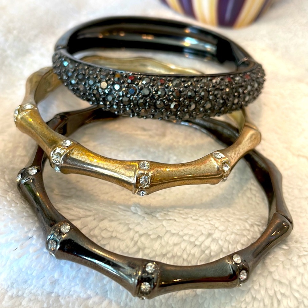 3 Stackable ✨ sparkle ✨ bracelets